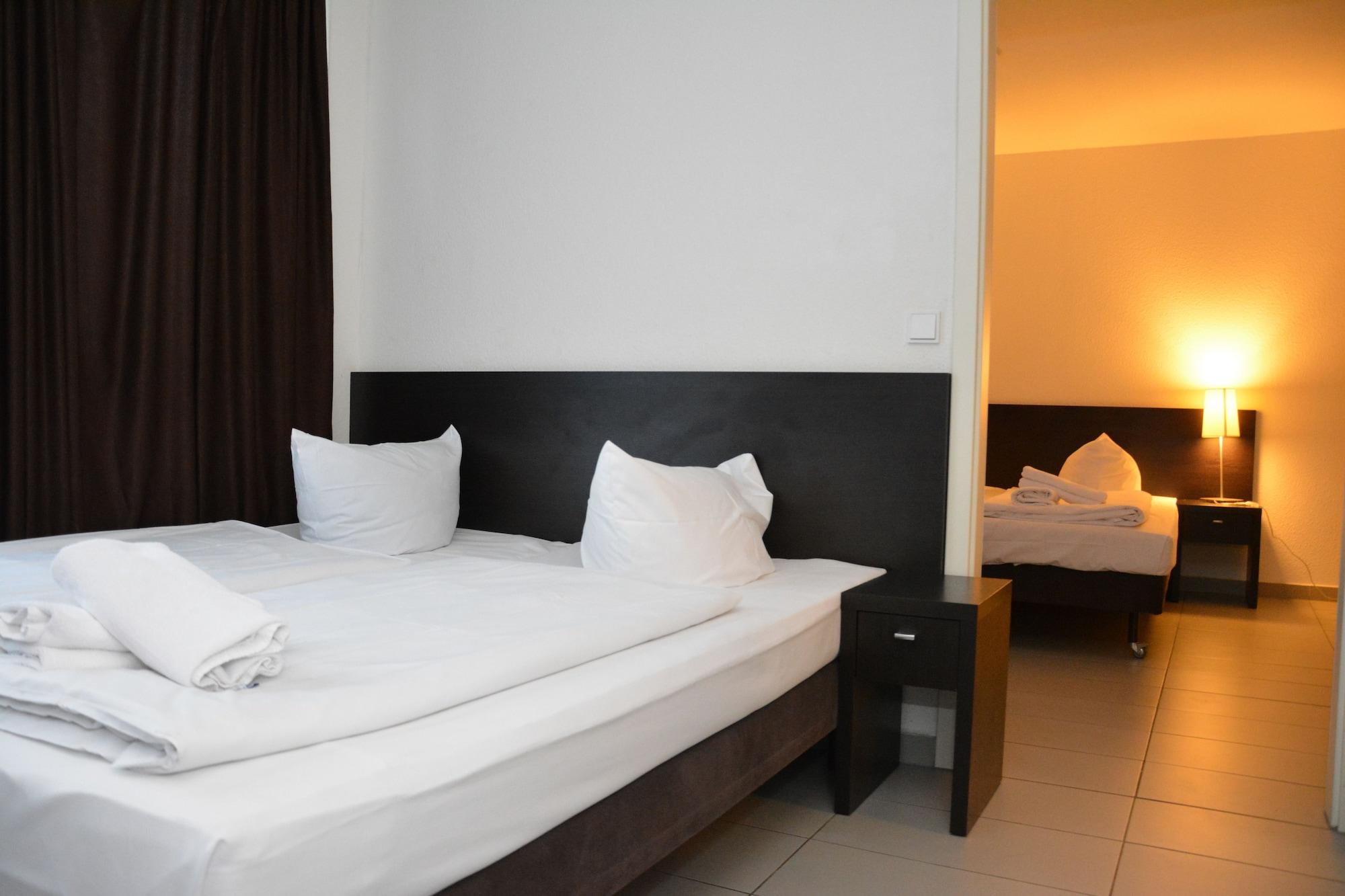 Mosel Hotel Frankfurt am Main Dış mekan fotoğraf