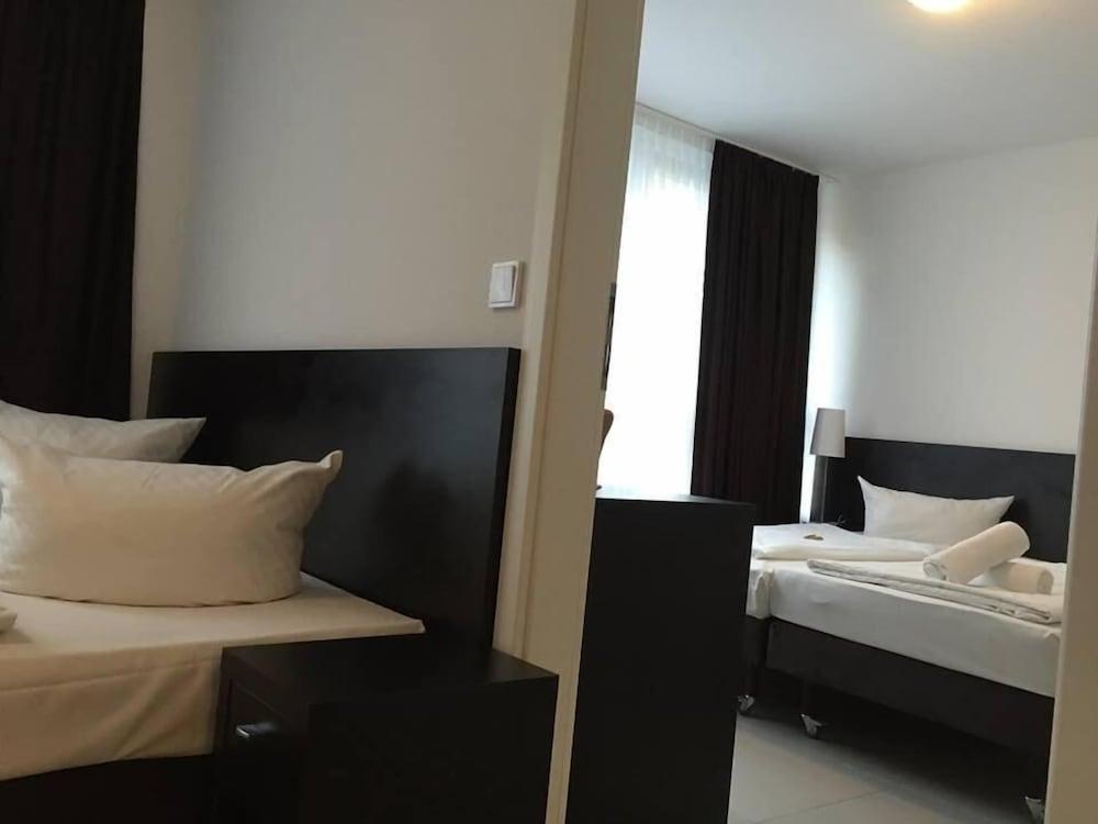 Mosel Hotel Frankfurt am Main Dış mekan fotoğraf